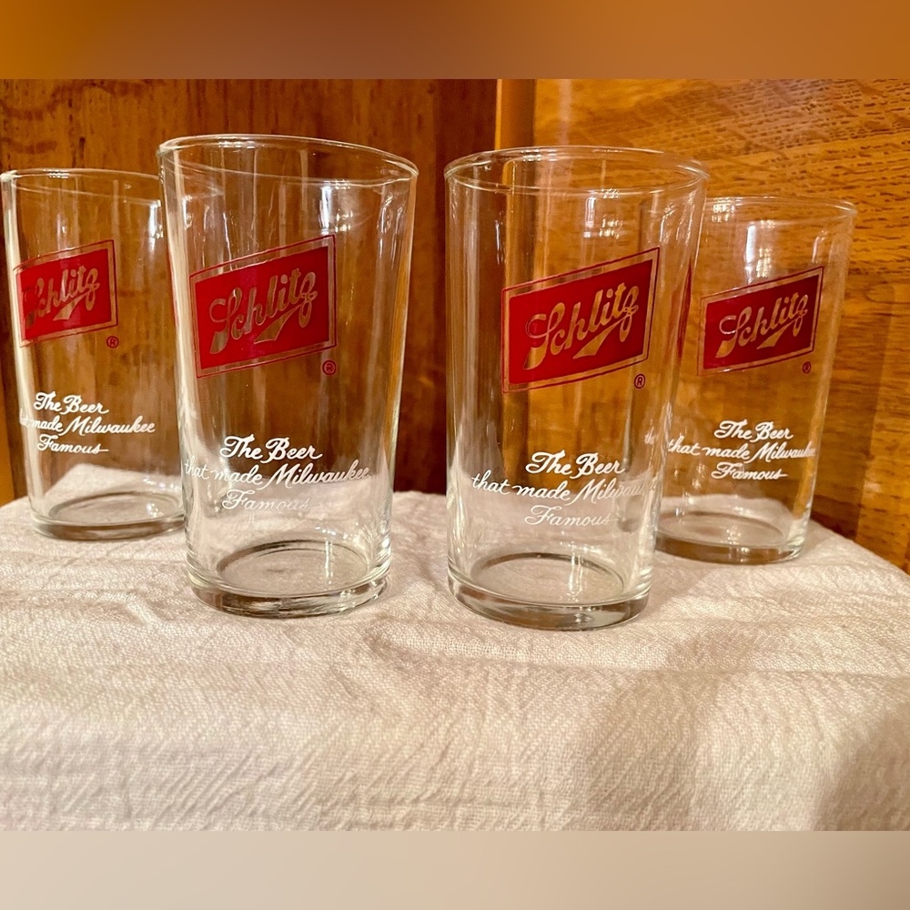 4 Vintage Schlitz Beer Sampler Glasses